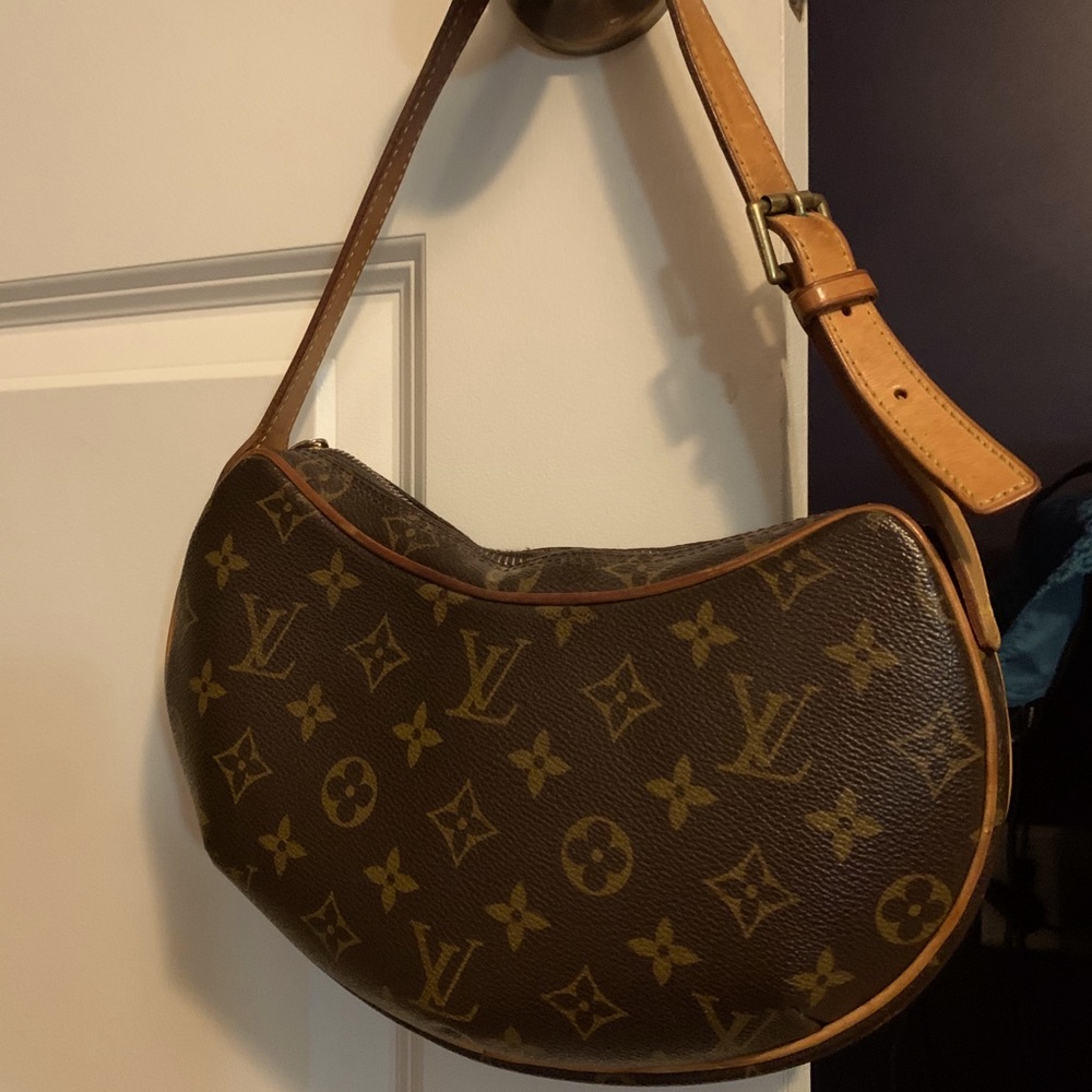 Louis Vuitton Purse